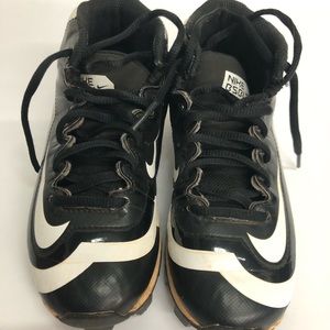 Nike shoes huarache size 1y